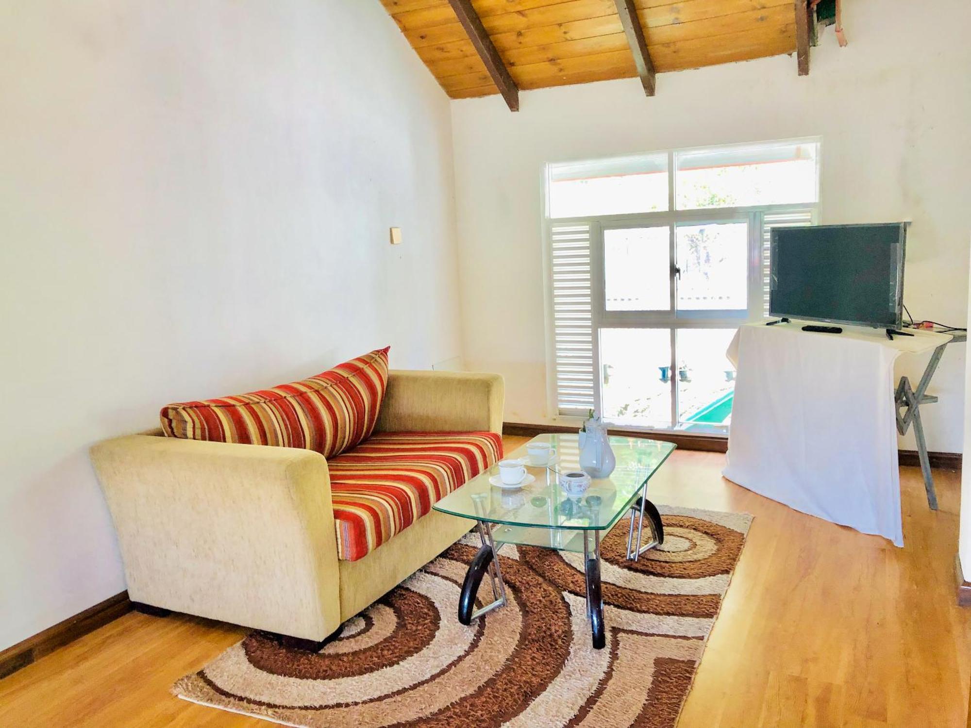 Star Holiday Home Нувара-Элия Экстерьер фото